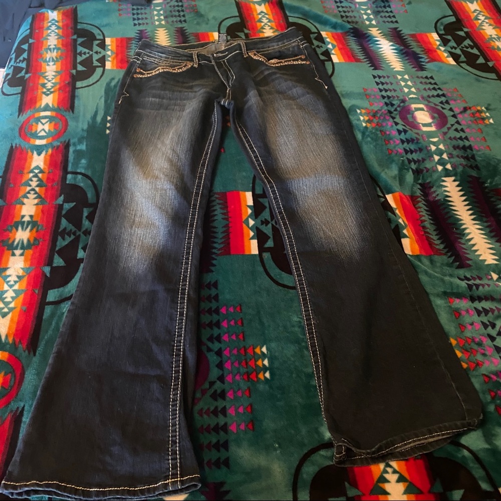 Ariya Jeans
